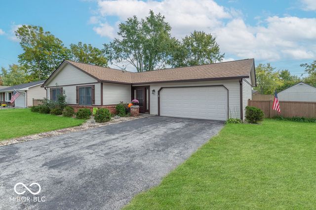 609 Nelson Drive, Brownsburg, IN 46112