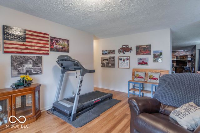 609 Nelson Drive, Brownsburg, IN 46112