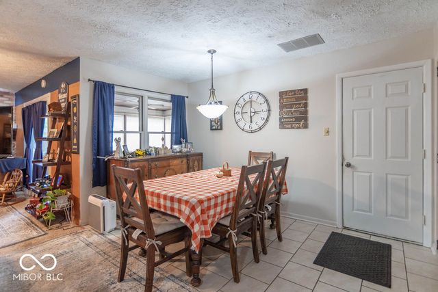 609 Nelson Drive, Brownsburg, IN 46112