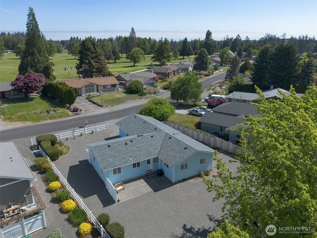 251 Meadowlark Lane, Sequim, WA 98382