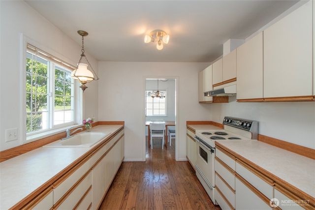 251 Meadowlark Lane, Sequim, WA 98382