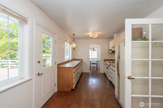 251 Meadowlark Lane, Sequim, WA 98382