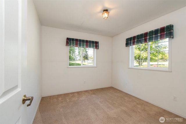 251 Meadowlark Lane, Sequim, WA 98382