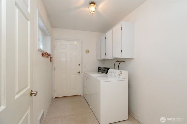 251 Meadowlark Lane, Sequim, WA 98382