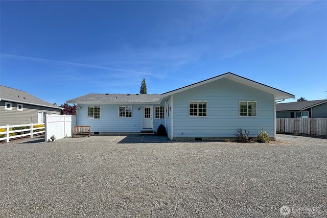 251 Meadowlark Lane, Sequim, WA 98382