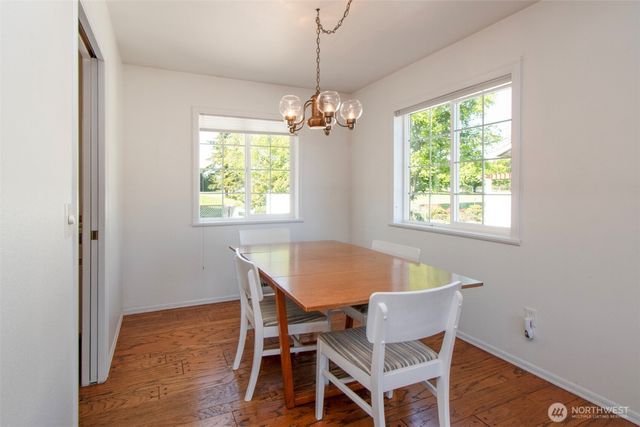 251 Meadowlark Lane, Sequim, WA 98382