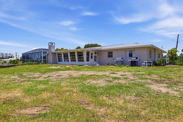898 E 6TH STREET, Englewood, FL 34223