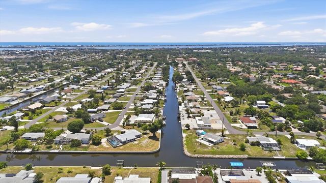 898 E 6TH STREET, Englewood, FL 34223