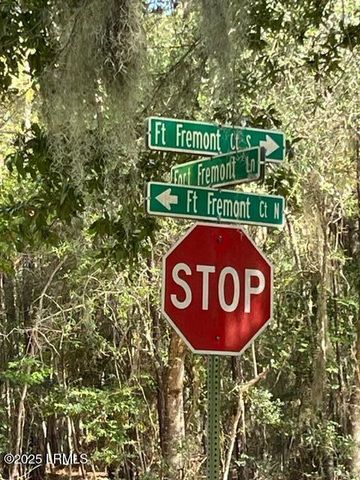 21 Fort Fremont Court, St. Helena Island, SC 29920