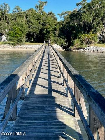 21 Fort Fremont Court, St. Helena Island, SC 29920