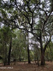 21 Fort Fremont Court, St. Helena Island, SC 29920