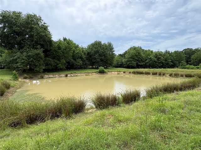2212 County Road 4128, Cumby, TX 75433