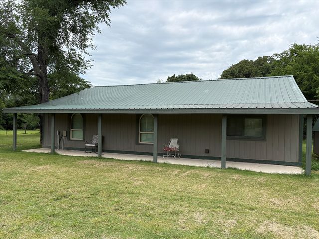 2212 County Road 4128, Cumby, TX 75433