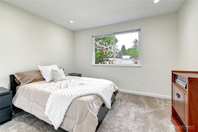 23717 49th Drive SE, Woodinville, WA 98072