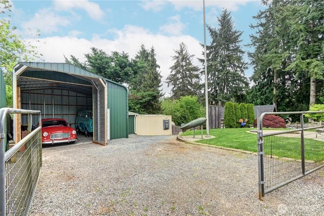 23717 49th Drive SE, Woodinville, WA 98072