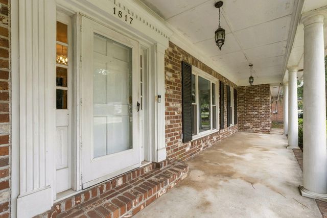 1817 Wilshire Drive, Charleston, SC 29407