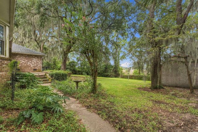 1817 Wilshire Drive, Charleston, SC 29407
