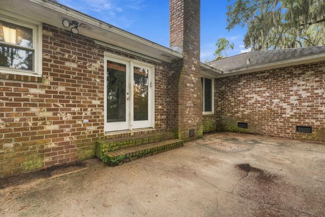 1817 Wilshire Drive, Charleston, SC 29407