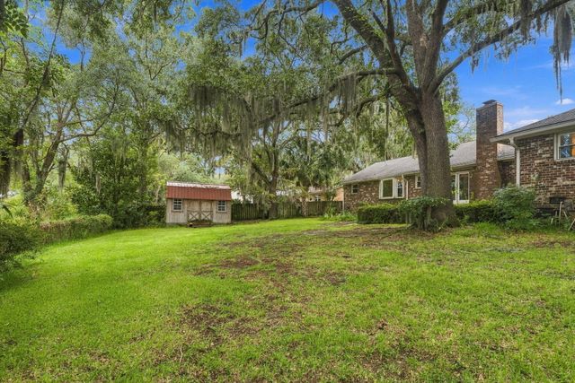 1817 Wilshire Drive, Charleston, SC 29407