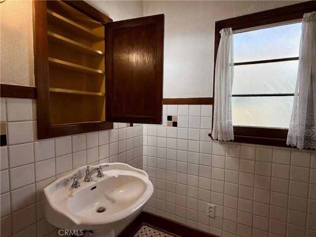 1117 Bennett, Long Beach, CA 90804