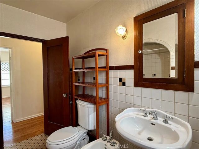 1117 Bennett, Long Beach, CA 90804