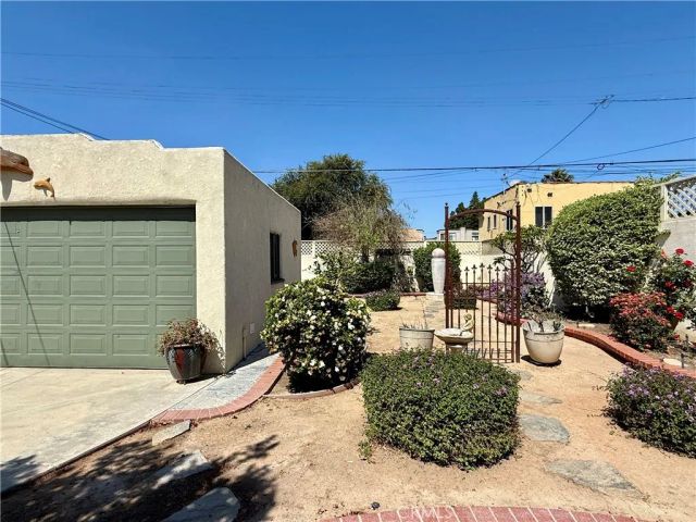 1117 Bennett, Long Beach, CA 90804