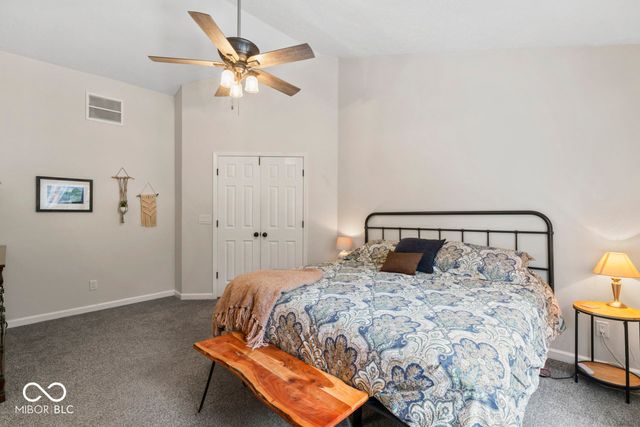 6318 Creekview Lane, Fishers, IN 46038