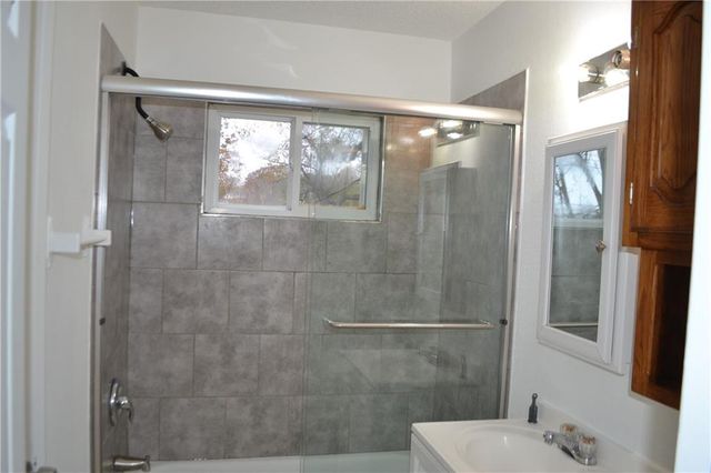 4834 EASTERN Avenue, Kansas City, MO 64129