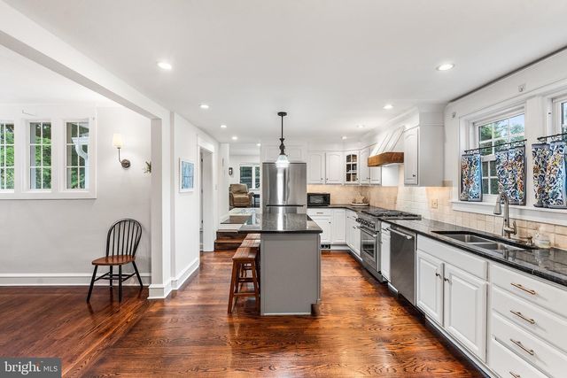 125 N ROLLING RD, Springfield, PA 19064