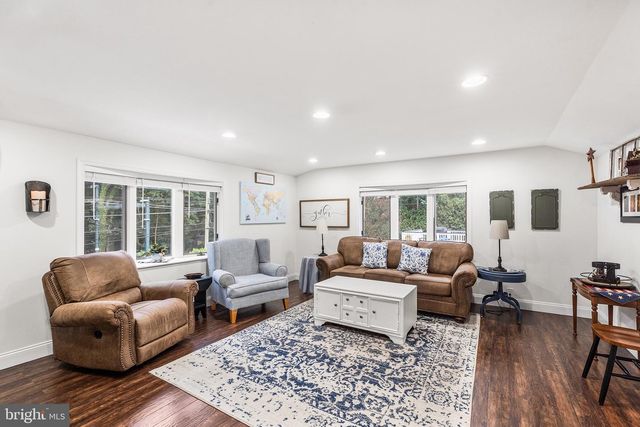 125 N ROLLING RD, Springfield, PA 19064