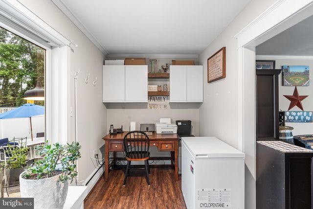 125 N ROLLING RD, Springfield, PA 19064