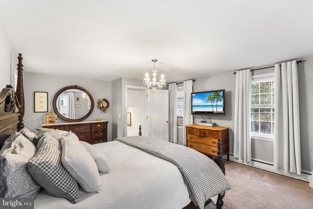 125 N ROLLING RD, Springfield, PA 19064