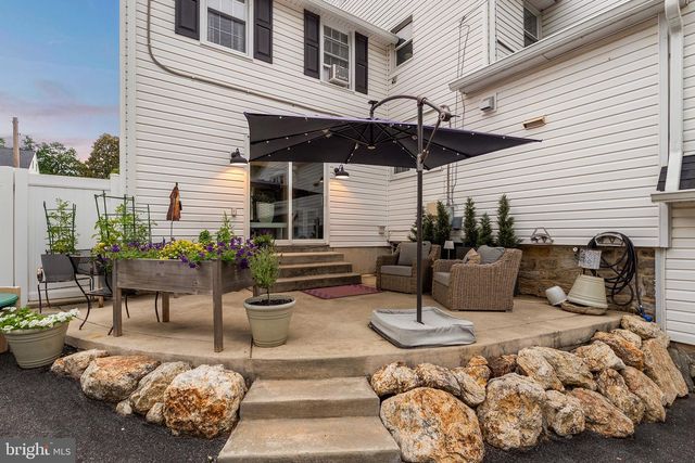 125 N ROLLING RD, Springfield, PA 19064
