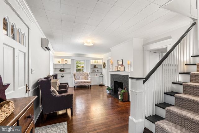 125 N ROLLING RD, Springfield, PA 19064