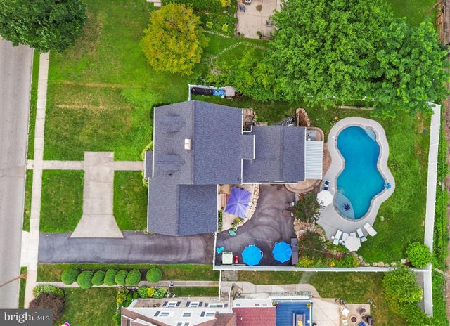 125 N ROLLING RD, Springfield, PA 19064