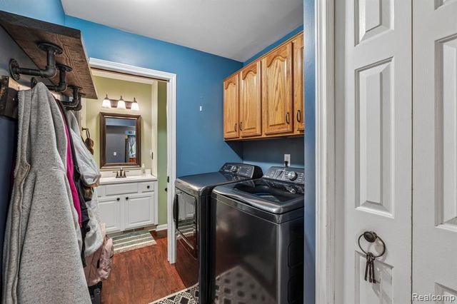23882 Monroe Street, Armada, MI 48005