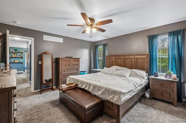 23882 Monroe Street, Armada, MI 48005