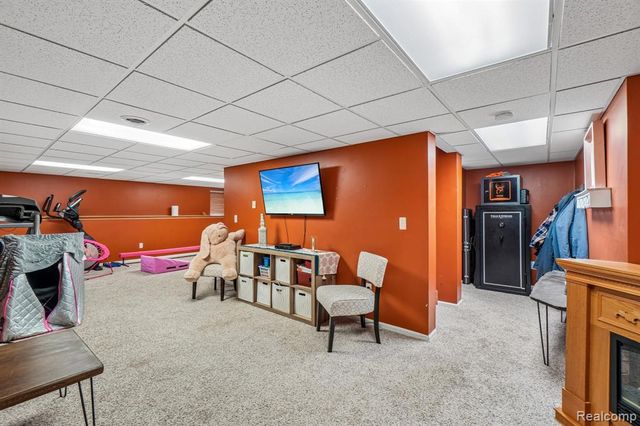 23882 Monroe Street, Armada, MI 48005