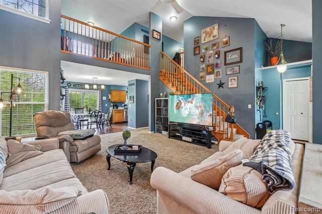 23882 Monroe Street, Armada, MI 48005