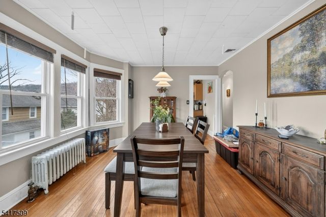 10 Brookside Ave, Hawthorne Boro, NJ 07506