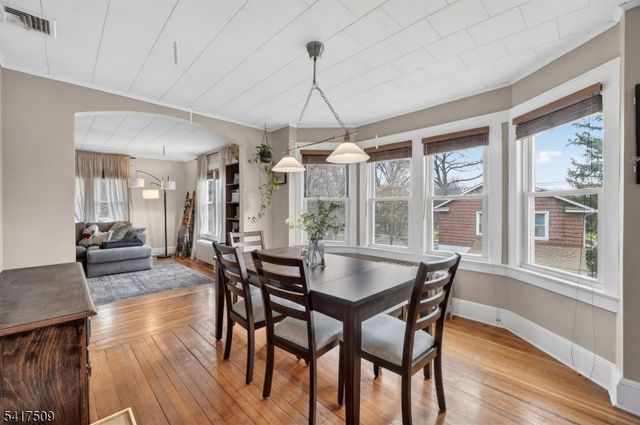 10 Brookside Ave, Hawthorne Boro, NJ 07506