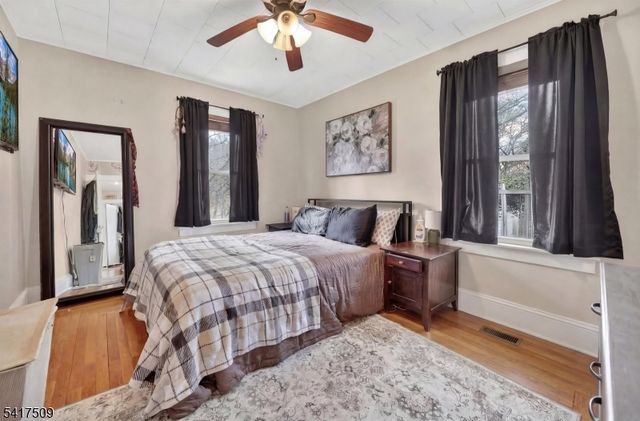 10 Brookside Ave, Hawthorne Boro, NJ 07506