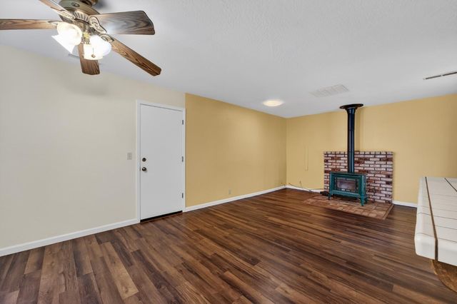 23579 Acacia Ct, Auburn, CA 95602