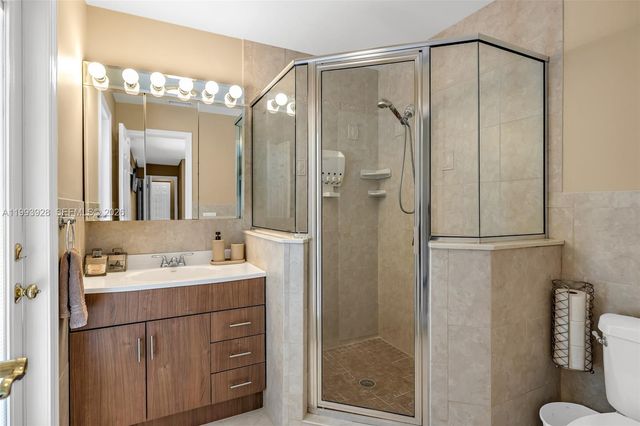 9715 SW 1st Ct, Coral Springs, FL 33071