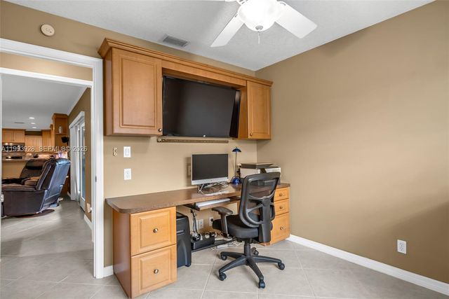 9715 SW 1st Ct, Coral Springs, FL 33071