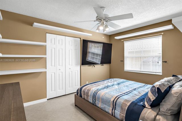 9715 SW 1st Ct, Coral Springs, FL 33071