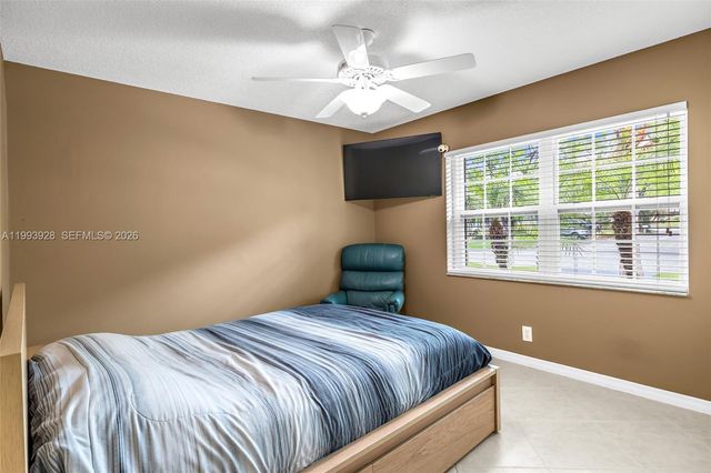 9715 SW 1st Ct, Coral Springs, FL 33071