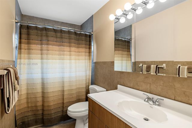 9715 SW 1st Ct, Coral Springs, FL 33071