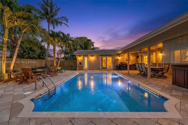 9715 SW 1st Ct, Coral Springs, FL 33071