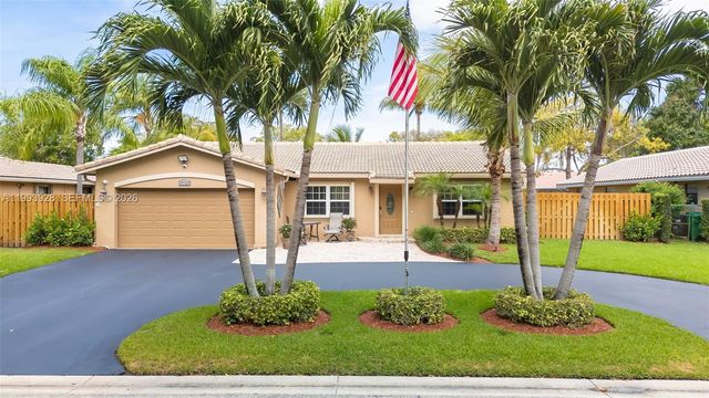 9715 SW 1st Ct, Coral Springs, FL 33071